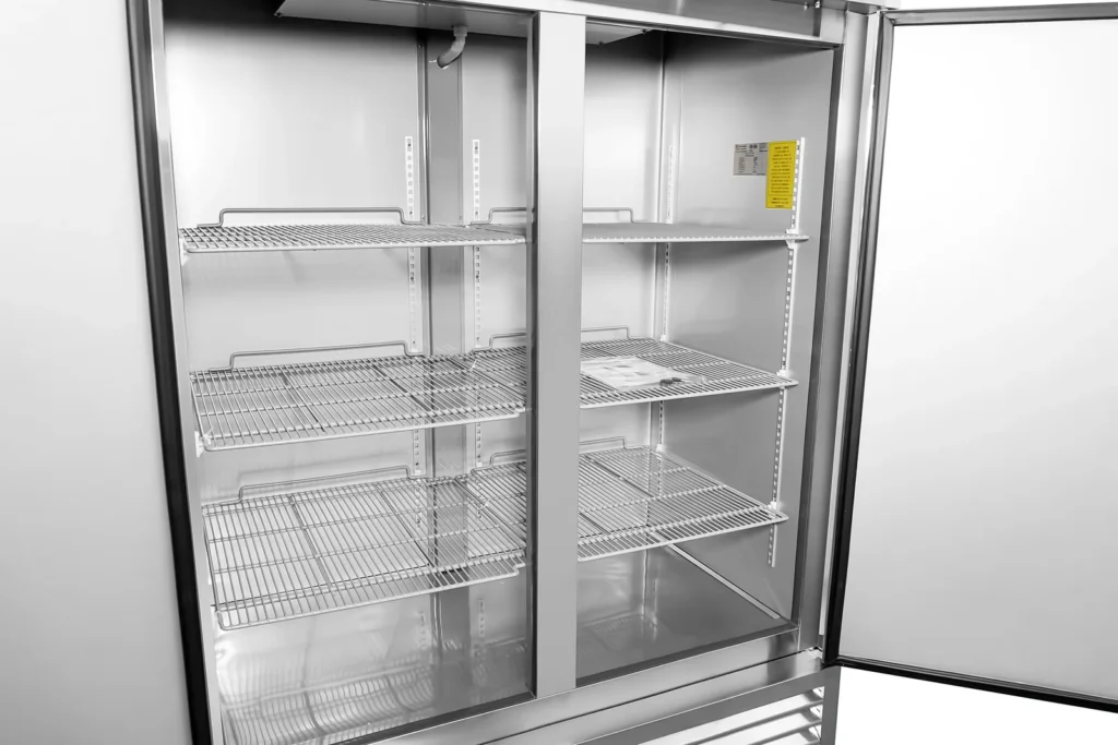Genkraft Reach-In Double Solid Door Refrigerator – view 9